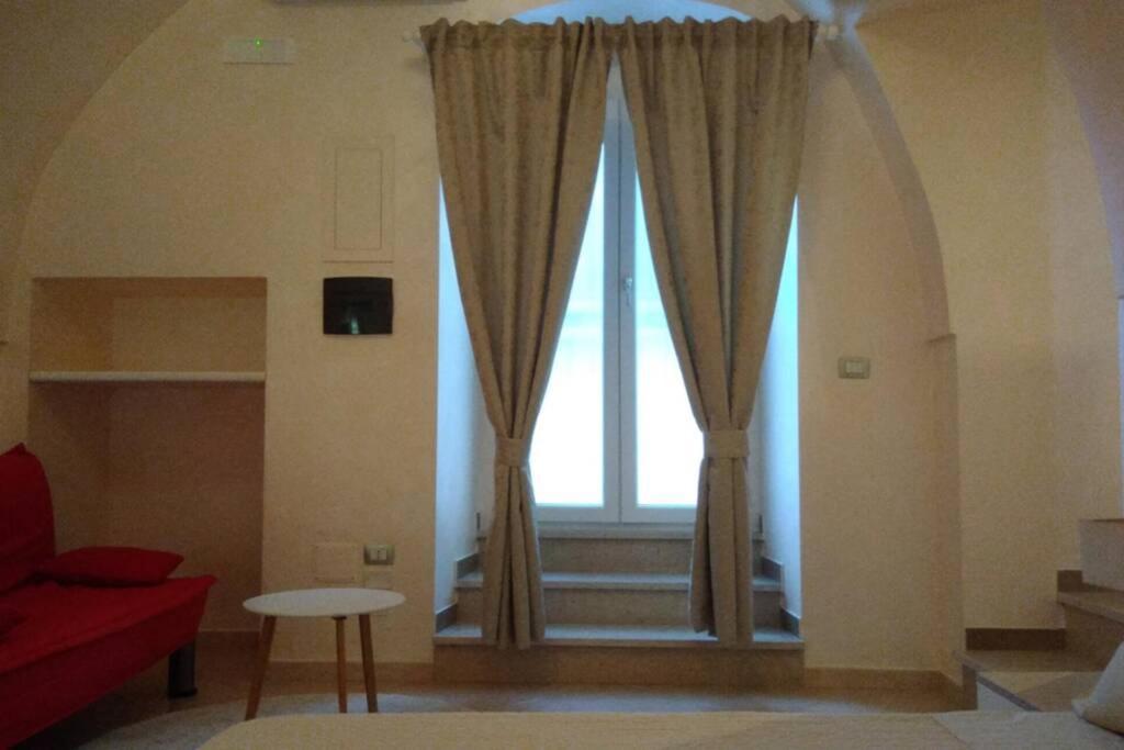 Вилла Domus Elegans In Centro Манфредония Экстерьер фото
